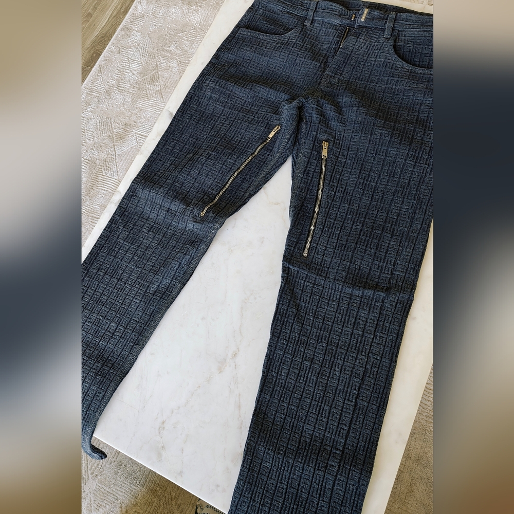 Givenchy All Over Monogram Jeans 👖😍🔥